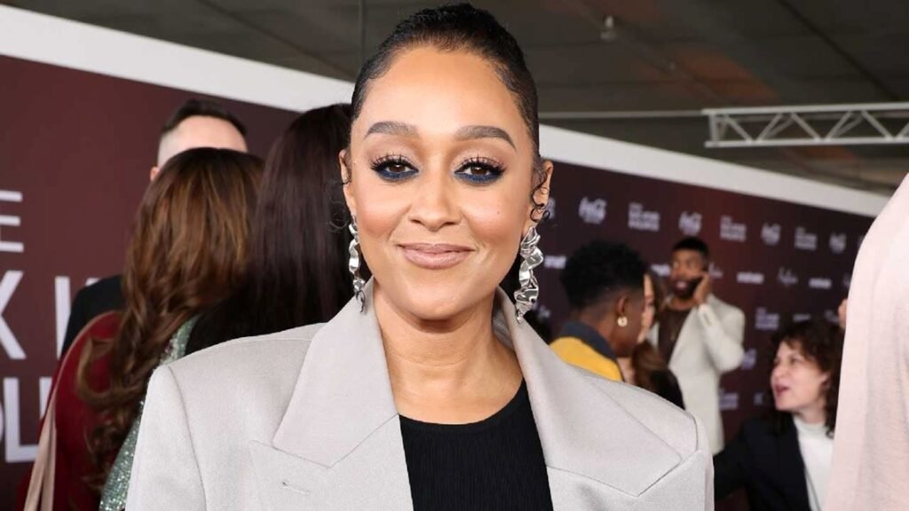 Tia Mowry